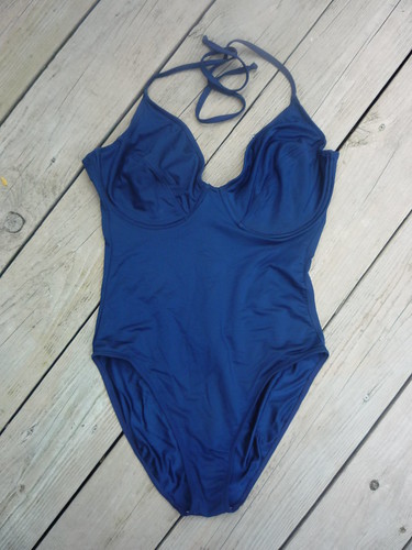 Gingers Island swimsuit front (2)