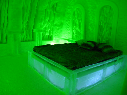 Ice Hotel, cathedral themed room