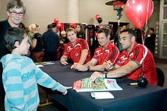 Meet the Rugby stars Reading Crusade 09