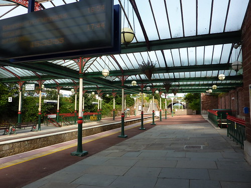 Ulvertson Train Station