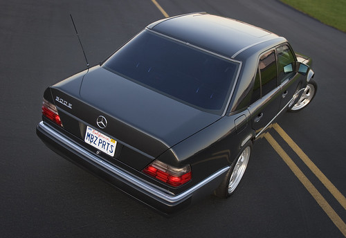 Mercedes 500E h by bobby emm