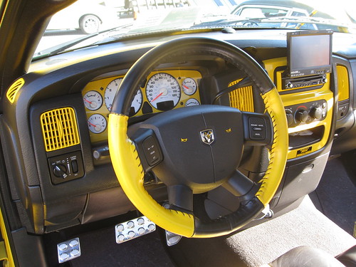 Dodge Ram Hemi'Rumble Bee' Dashboard