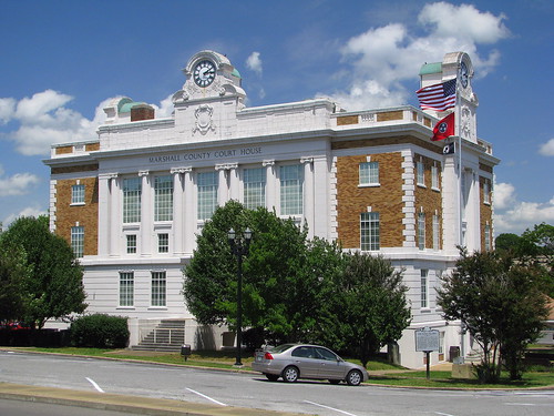 Marshall County Courthouse 1