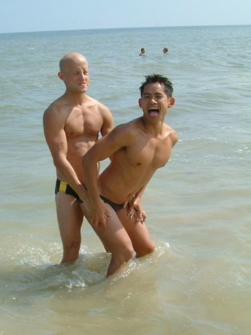 Hot Gays Swimming 86