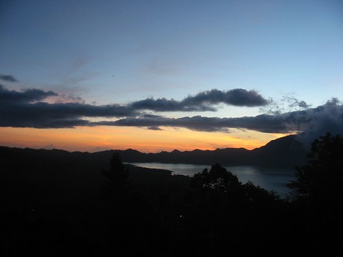 Zonsopgang boven Lake Batur