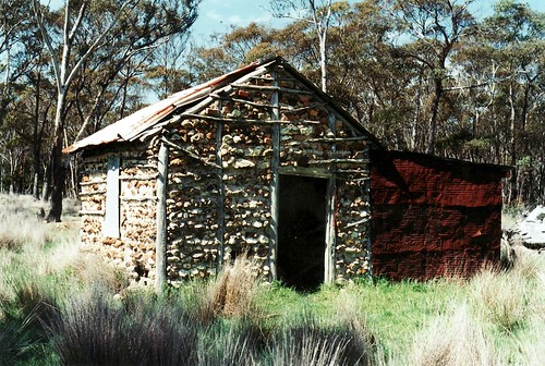 "The Bee House" Main Lead Victoria Australia. Built by James Williams C1920 by les.butcher.