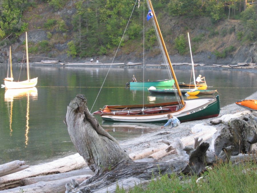 http://www.woodenboat.com/forum/showthread.php?t=100593