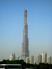 the Burj Dubai, in 2007 (by: Pete the Painter, creative commons license)