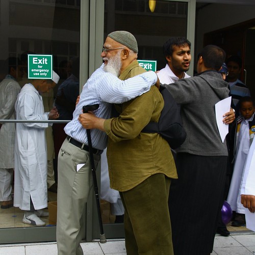 Eid Hugs