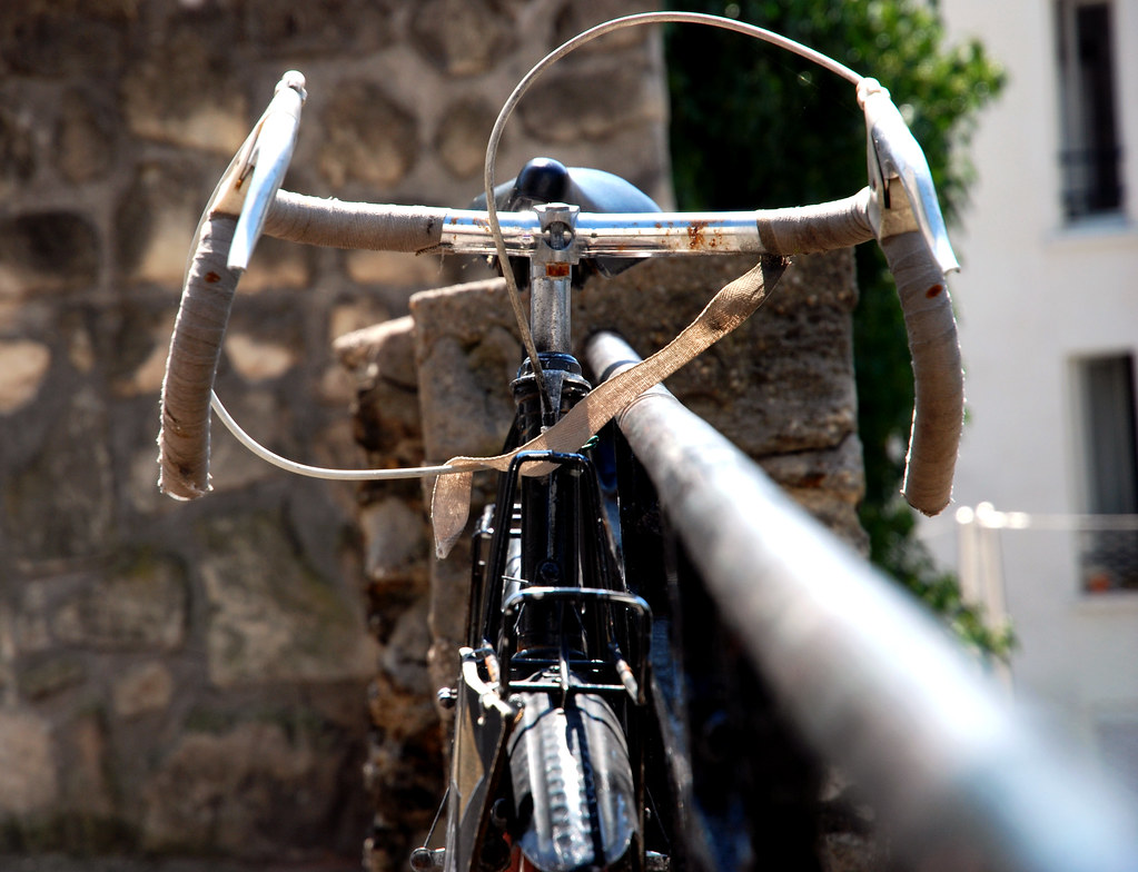 Bikesign in Montmarte - Paris