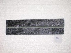 No.1.1-diorit pyroxenicky,cierny,6xrezanypovrch vystiepany-50x200