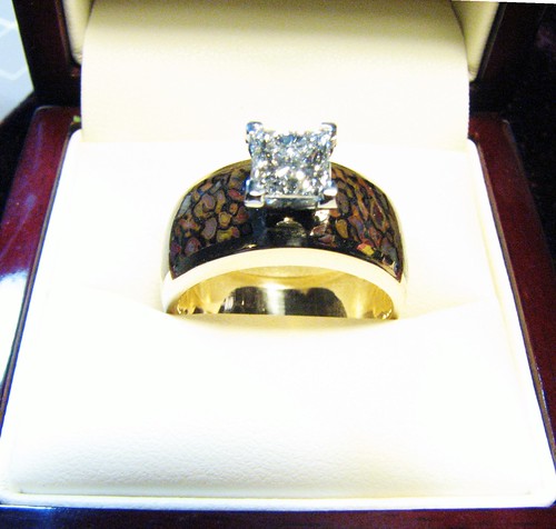 14k diamond and gembone ring