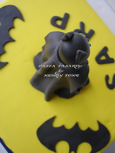 DSC06942-e BATMAN CAKE