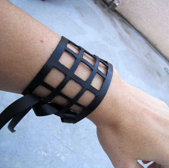 leather-cage-cuff-1