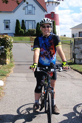 Biking by the Stratford Shoreline with Geoff (9/26/2009)