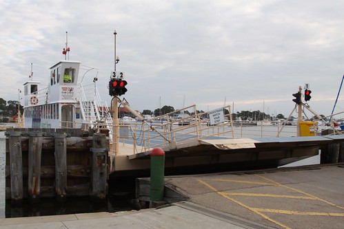 Ferry lowering the ramp on arrival at Raymond Island