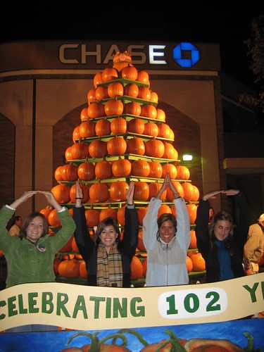 Circleville Pumpkin Show. O-H-I-O Katie, Ashley Susie and Leah @ the Circleville Pumpkin Show
