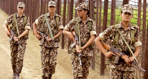 First-ever women recruits of the Indian Border Security Force Flickr, Creastive Commons  Aamir Hafeez Zaidi