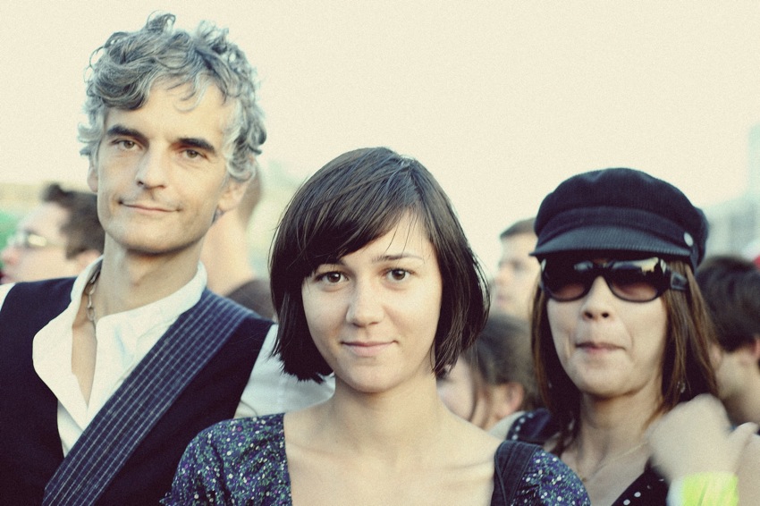 Blonde Redhead, just before Jay-Z stole their backstage thunder 