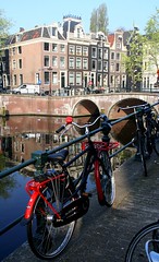 Bridge and canal houses by drooderfiets