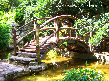 Austin Attractions - Zilker Botanical Gardens - Austin Texas