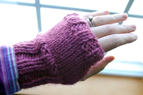 easy knit handwarmers