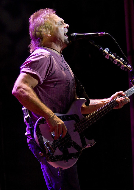 2009.08.22  Chickenfoot - Michael Anthony