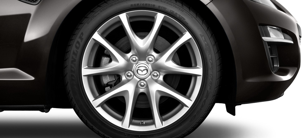 Mazda RX-8 18-inch aluminum-alloy wheels