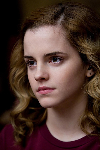 Emma Watson modela rostro