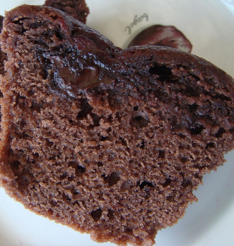 Çikolatalı-Vişneli Muffinler