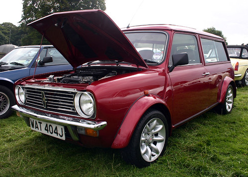 14 A modern spin on a 1970 Mini Clubman Estate with post 1997 13mpi Engine