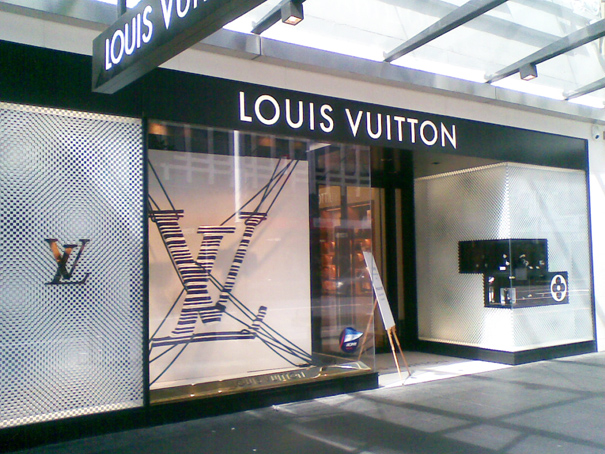Louis Vuitton Queen Street