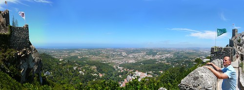 Vista de Sintra desde el Castelo (ver en grande)