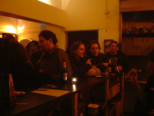 GOTO an der Bar. 2003