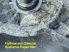 Whirlpool Duet Washer Drum Spider Corrosion: Hub Closeup