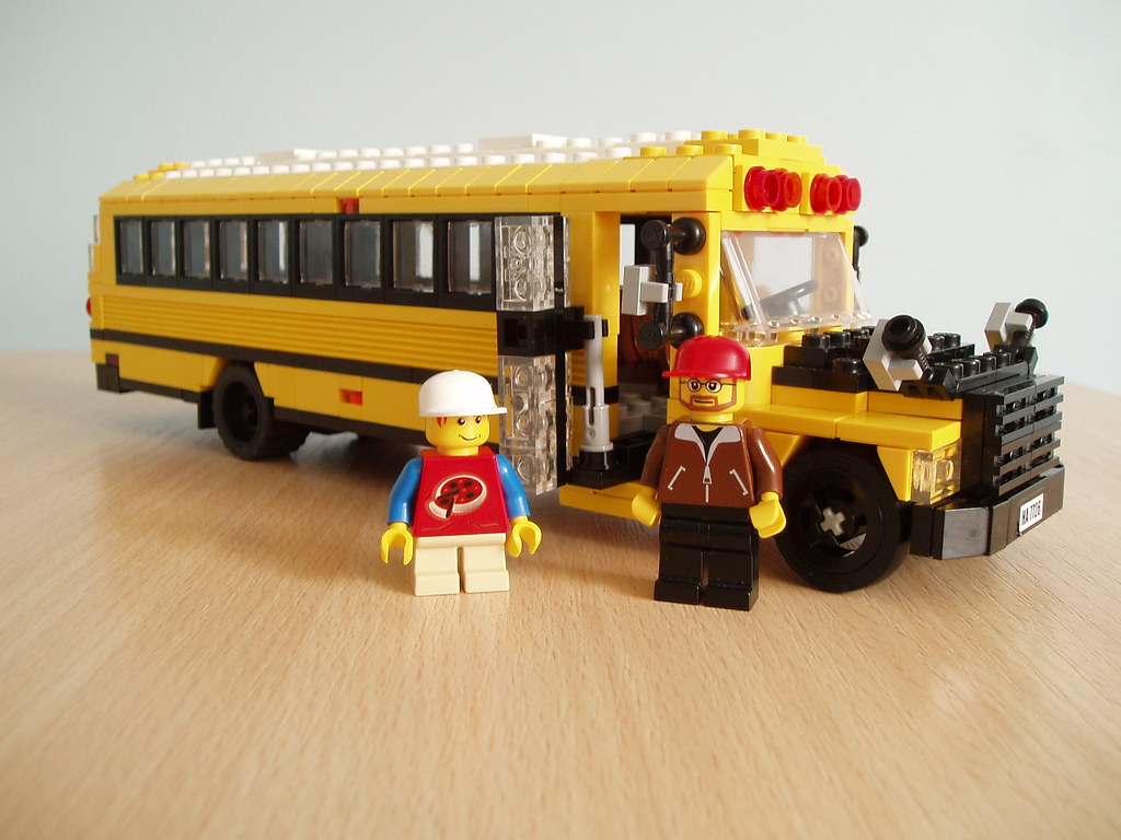 American School bus (2)