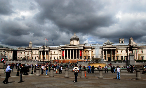 clouds over the national gallery, london