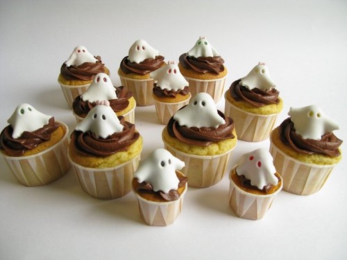 Ghosts of Cupcakes Past
