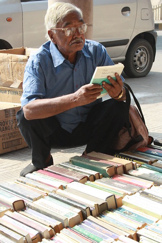 City History - Sunday Book Bazaar, Daryaganj