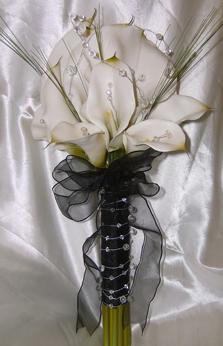  brides calla lily bouquet with gems and black ivory silver colour theme