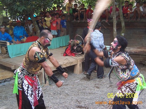 Banyuwangi Traditional Dance