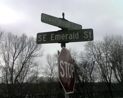 River Road East & SE Emerald St