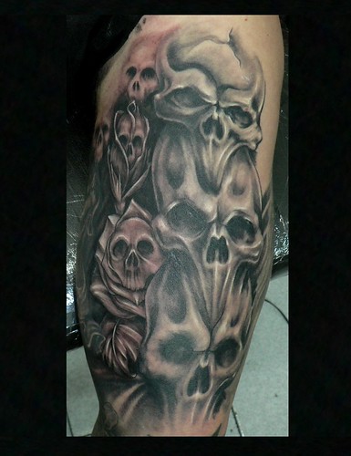 Freehand Skulls done by Mr Red Dog Tattoo in Benalm dena Costa