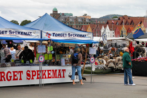 Bergen Market 3682 R