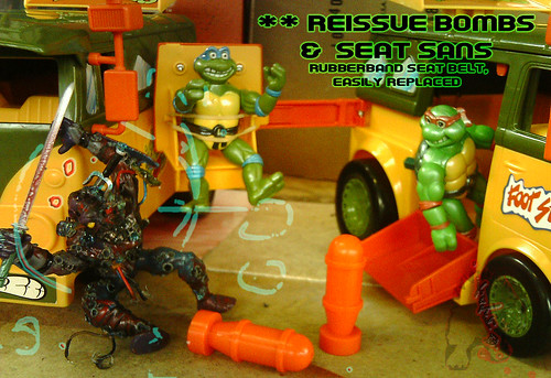 The tOkKa junkyard Car Show :: Classic Party Wagon vs. TMNT 25 Reissue //  Reissue Bombs & Swing-out Tenderizer Seat 