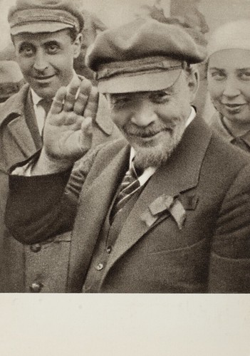 1920-05-01 ©  Vladimir Lenin
