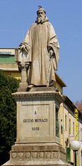 Statue_of_Guido_of_Arezzo