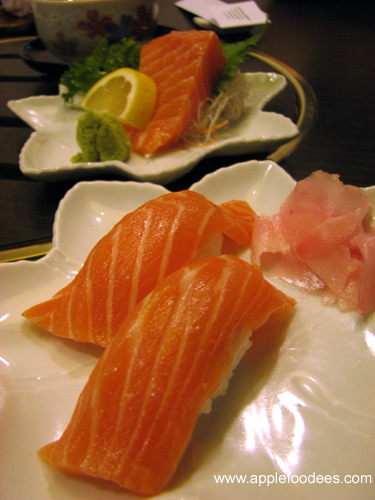 Nigiri Sushi (Salmon)