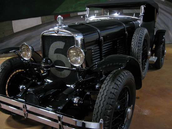 1929 Stutz Supercharged (Click to enlarge)