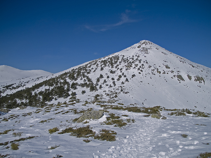 Montón de Trigo (2154 m)